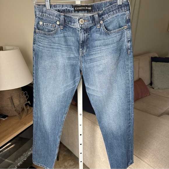 Express Women’s Boyfriend Blue Jeans Size 2 - Picture 2 of 10